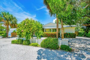 Property grounds - Canal Home with Private Pool and Dock - North End Zen (Anna Maria)