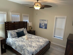 3 chambres, fer et planche à repasser, Wi-Fi gratuit, draps fournis