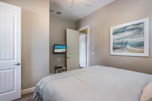 6 slaapkamers, een strijkplank/strijkijzer, gratis wifi, beddengoed