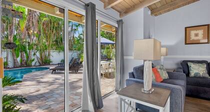 Bamboo Breeze! Cozy Pool Retreat Near Shops!