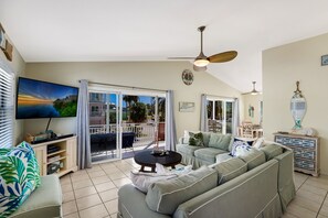 Televisie en een kantoor