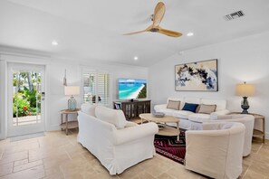 Smart-TV, Tischtennisplatte