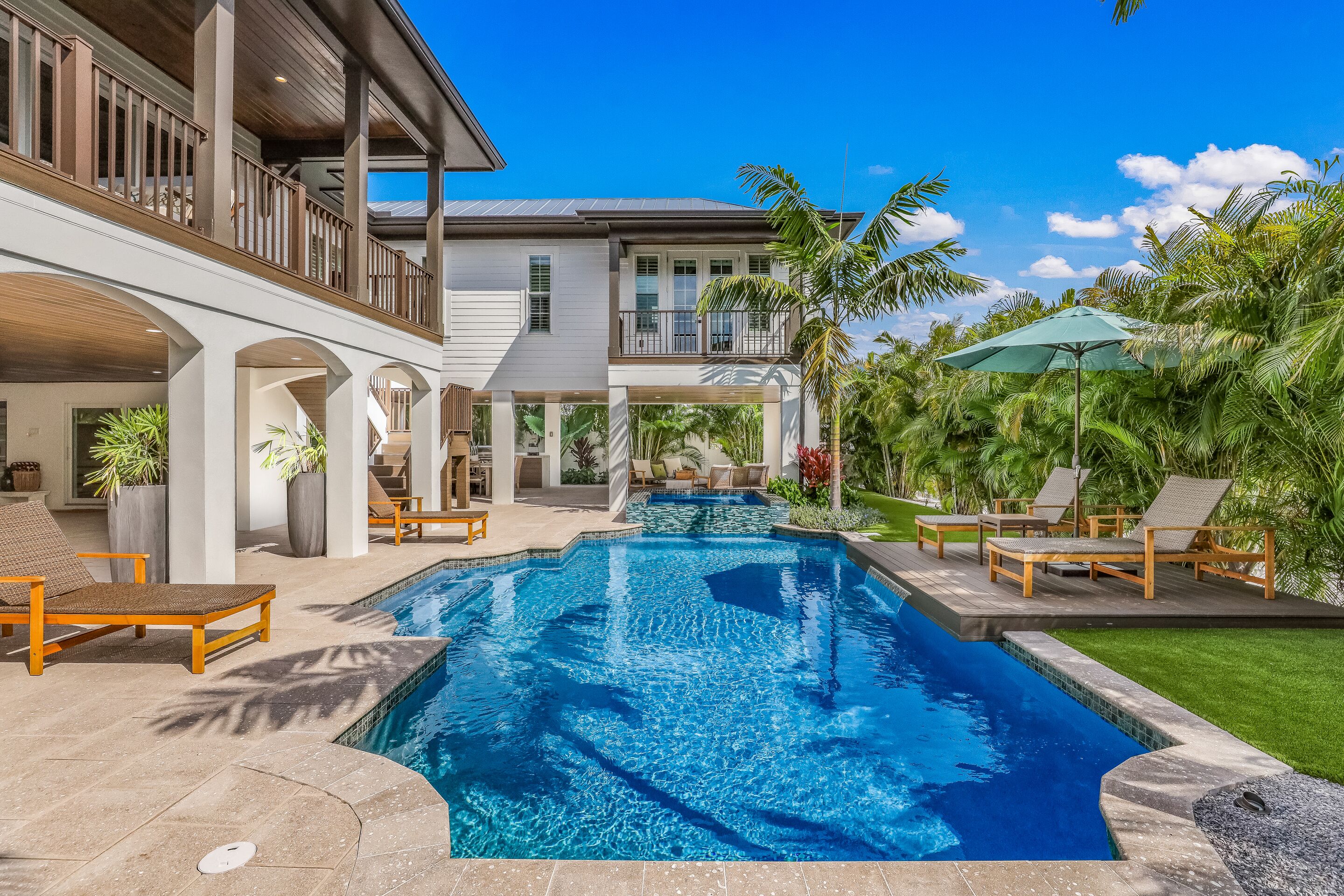 Luxurious Private Canal Front Home with Resort Style Pool! - Banyan Manor