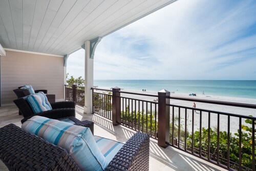 Spacious Gulf Front Home with Private Pool and Spa