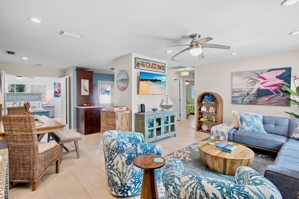 Télévision à écran plat, espaces bureaux