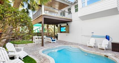 AMG 308: Magnifique chalet avec piscine privée chauffée sur Pine Ave prÚs de tout