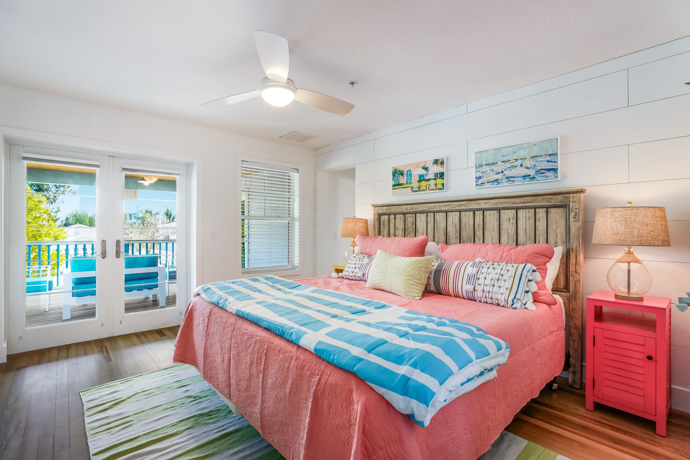 3 makuuhuonetta, ilmainen Wi-Fi, vuodevaatteet