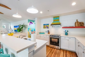 Fridge, microwave, oven, stovetop - Adorable Cottage with Covered Balconies and Private Pool (Anna Maria)
