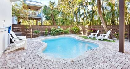 Adorable Cottage with Covered Balconies and Private Pool