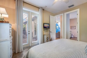 3 slaapkamers, een bureau, een strijkplank/strijkijzer, gratis wifi