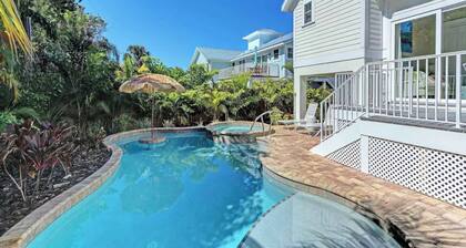 Villa with Heated Pool and Swim-up Tiki Bar! Close to Beach - La Mer
