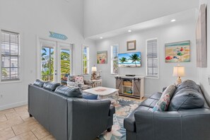 Televisión, mesa de ping pong, oficina