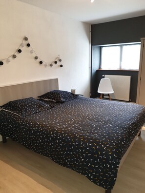 1 Schlafzimmer, Bügeleisen/Bügelbrett, Reisekinderbett, kostenloses WLAN