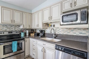 Fridge, microwave, oven, stovetop - Close to Beach! Home with Putting Green and Pool! (Holmes Beach)