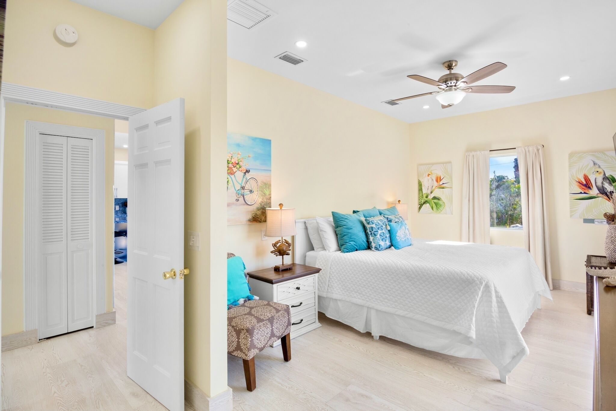 2 bedrooms, iron/ironing board, free WiFi, bed sheets