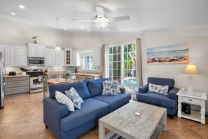 テレビ、書斎 / ワークスペース