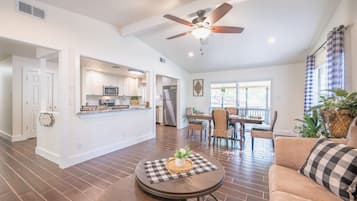 TV connectée, espaces bureaux