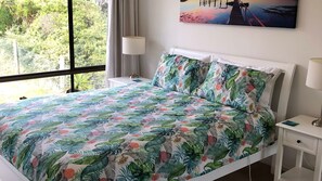 4 bedrooms, WiFi - Kangaview - amazing outlook (Venus Bay)