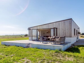 House | Exterior - 2-bed Modern Bungalow - Outstanding Country Views (Harrogate)