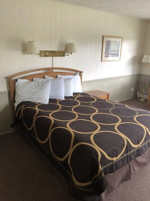 واي فاي مجانًا وملاءات أسرّة