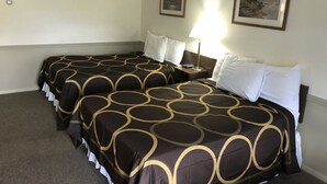 Unclassified image, 2 of 13, button - Evergreen motel (Jefferson)