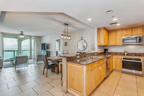 Microwave, dishwasher, coffee/tea maker, toaster