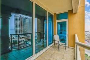 Property grounds - P1-1105 2B Island View @ Portofino (Pensacola Beach)