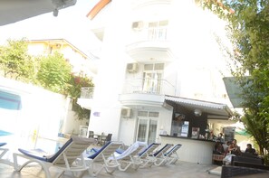 Front of property - Honor A Pansiyon Side (Manavgat)
