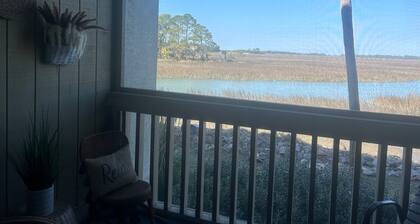 186 Beach Club Villa - Pet Friendly, Beautiful marsh views