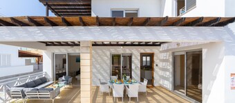 Protaras Sapphire Seaside Villa