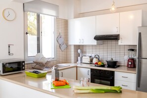Fridge, microwave, oven, dishwasher