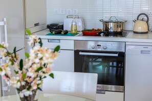 Fridge, microwave, oven, dishwasher
