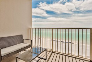 Property grounds - Majestic Sun B903* Gulf Views*Heated Pools/Hot Tub*Beach Gears*Tennis/Pickleball (Miramar Beach)