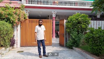 Fachada da propriedade