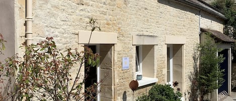 Casa de campo City, baño privado | Jardín