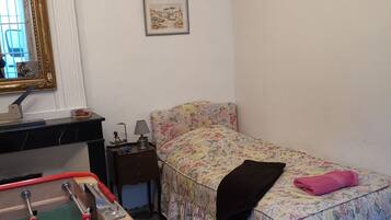 6 chambres, bureau, Wi-Fi gratuit, draps fournis