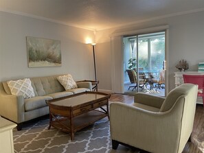 Exterior - Flip Flop 1 (Sanibel)