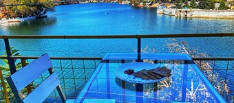 Lake Retreat offers the most stunning lake view and landscapes in the Himalayas.