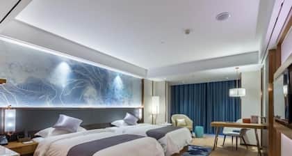 Greentree Eastern Xuzhou High Speed Railway Station Square Yindi Automobile Market Hotel