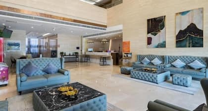 Greentree Eastern Xuzhou High Speed Railway Station Square Yindi Automobile Market Hotel