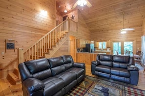 Smart TV, chimenea y reproductor de DVD