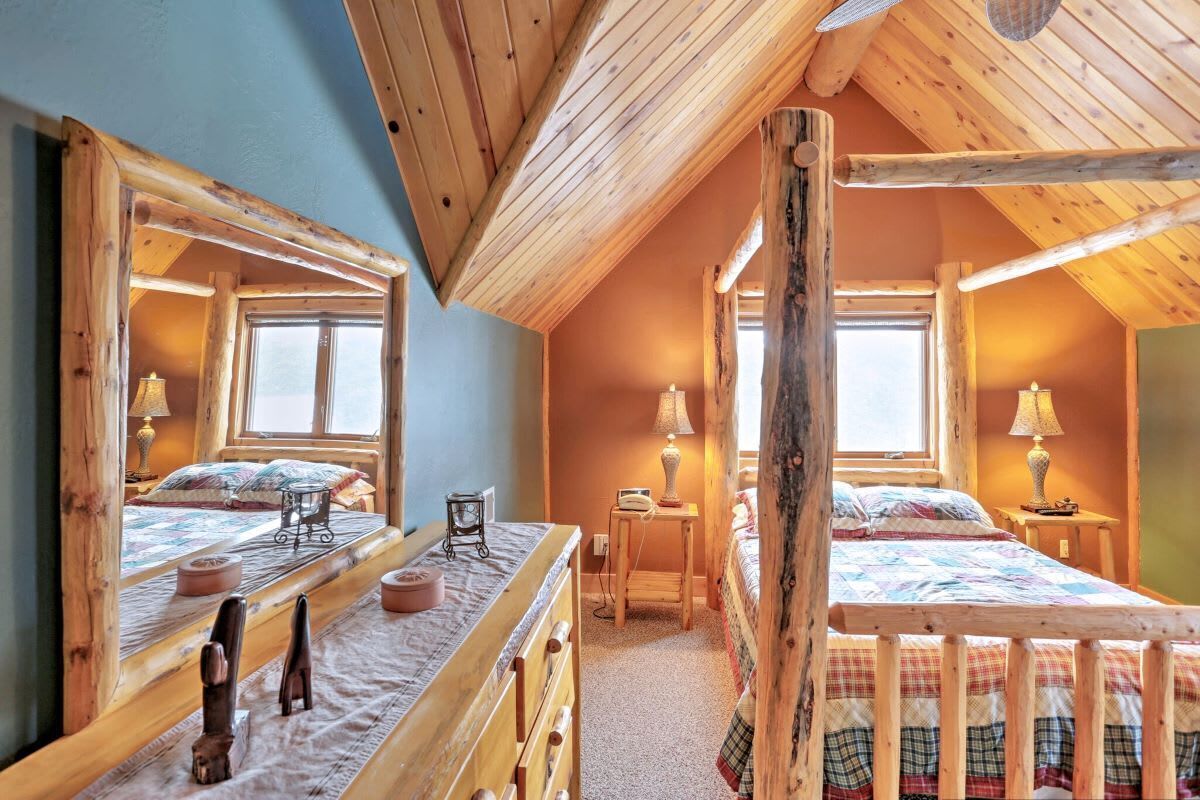 5 bedrooms, WiFi, bed sheets