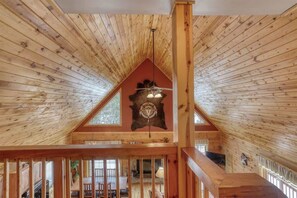 Interior - Great Pine Lodge (Lead)