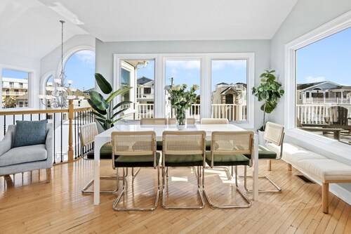 5BR w/ Pool, Hot Tub, Cabana, Elevator & Game Rm