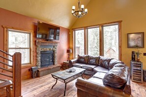 Smart-tv en een open haard