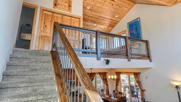Interior - Triple R Retreat – Hot Tub, Loft & Black Hills Views (Lead)