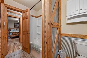 Bathtub, hair dryer, towels