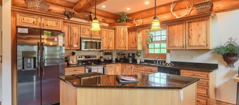 Antler Lodge | 3 Bed, 3 Bath