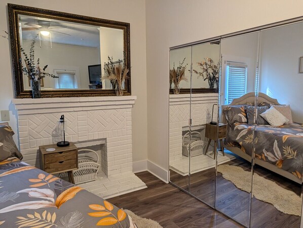 Strykejern/-brett, wi-fi (inkludert) og sengetøy