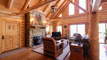 Smart TV, fireplace, DVD player, foosball